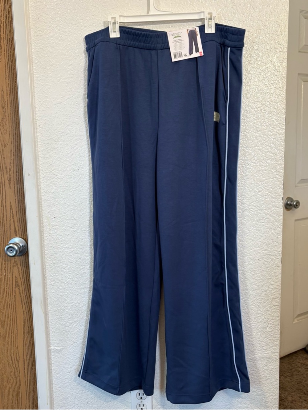 EARTH YOGA Wide Leg Sweatpants XXL Dark Denim Blue Side Piping Sustainable‎ Yoga